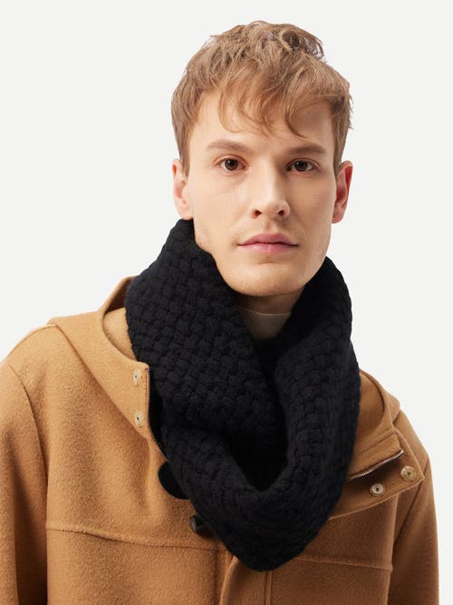 Gobi Mongolian Cashmere Regenerative-cashmere Snood In Black