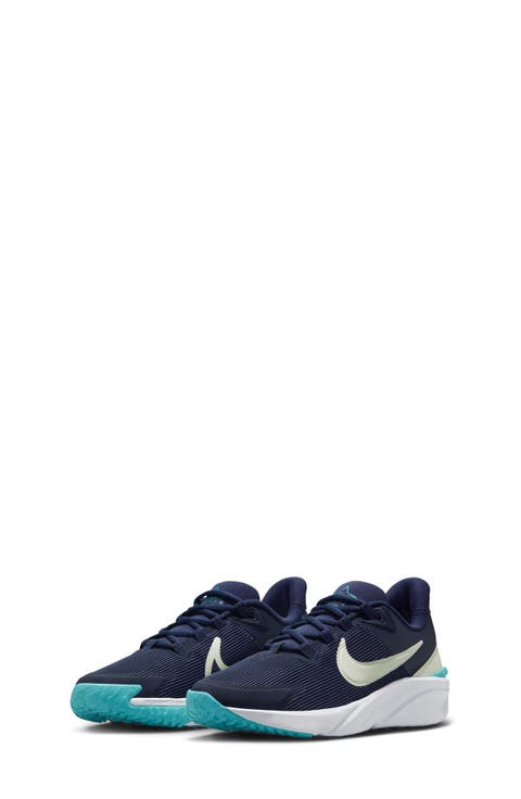 Kids' Star Runner 4 NN GS Sneaker (Big Kid)