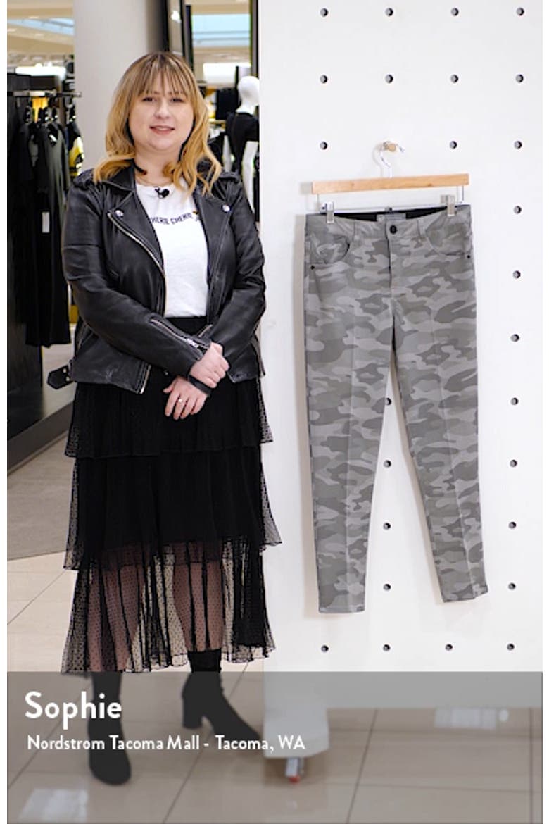 'Ab'Solution High Waist Camo Ankle Pants video