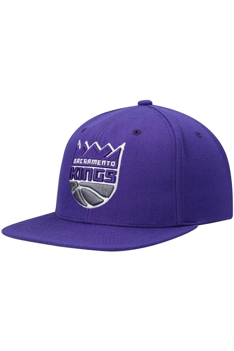 Men's Mitchell & Ness Purple Sacramento Kings Ground 2.0 Snapback Hat, Main, color, Purple