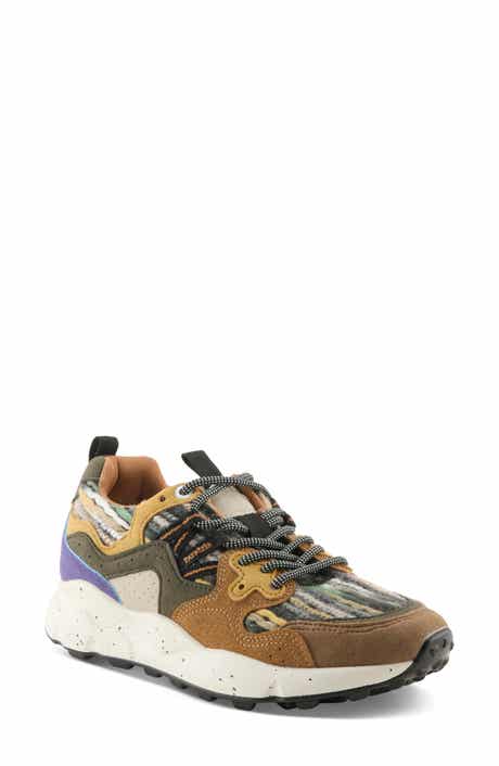 Flying Colors Sneaker