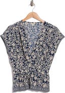 MAX STUDIO V-Neck Short Sleeve Pleated Top