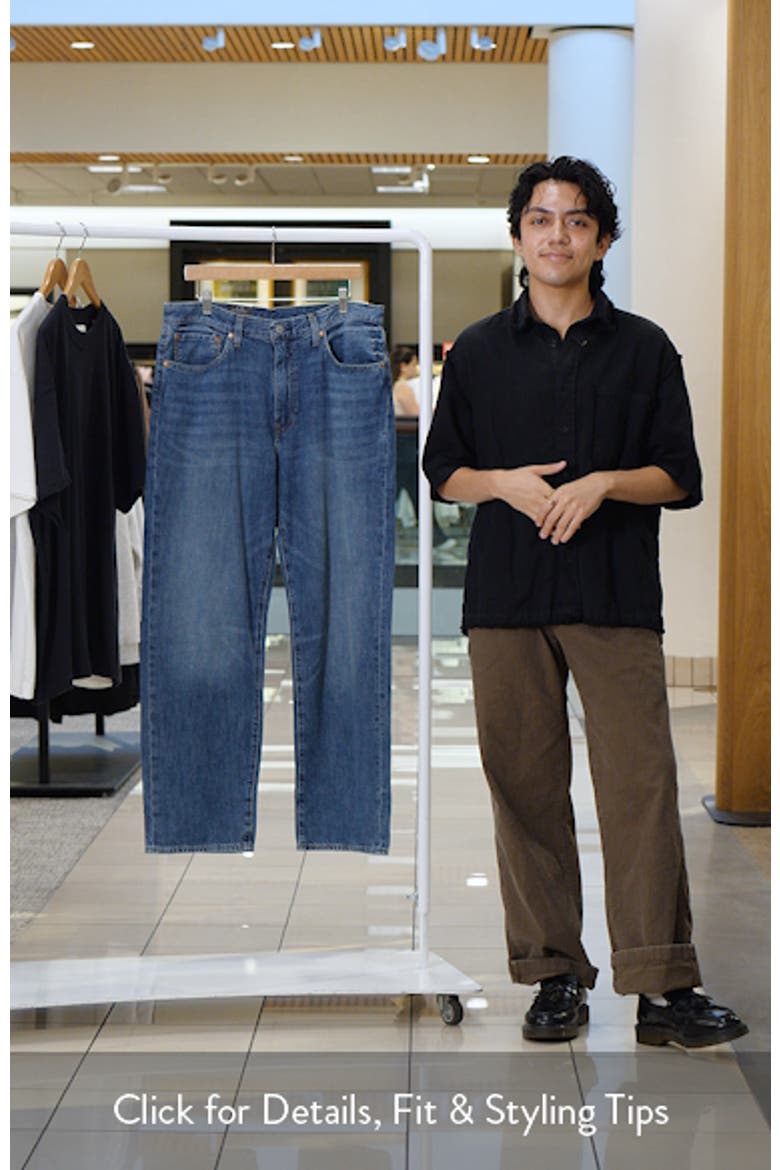 568™ Loose Straight Leg Jeans video