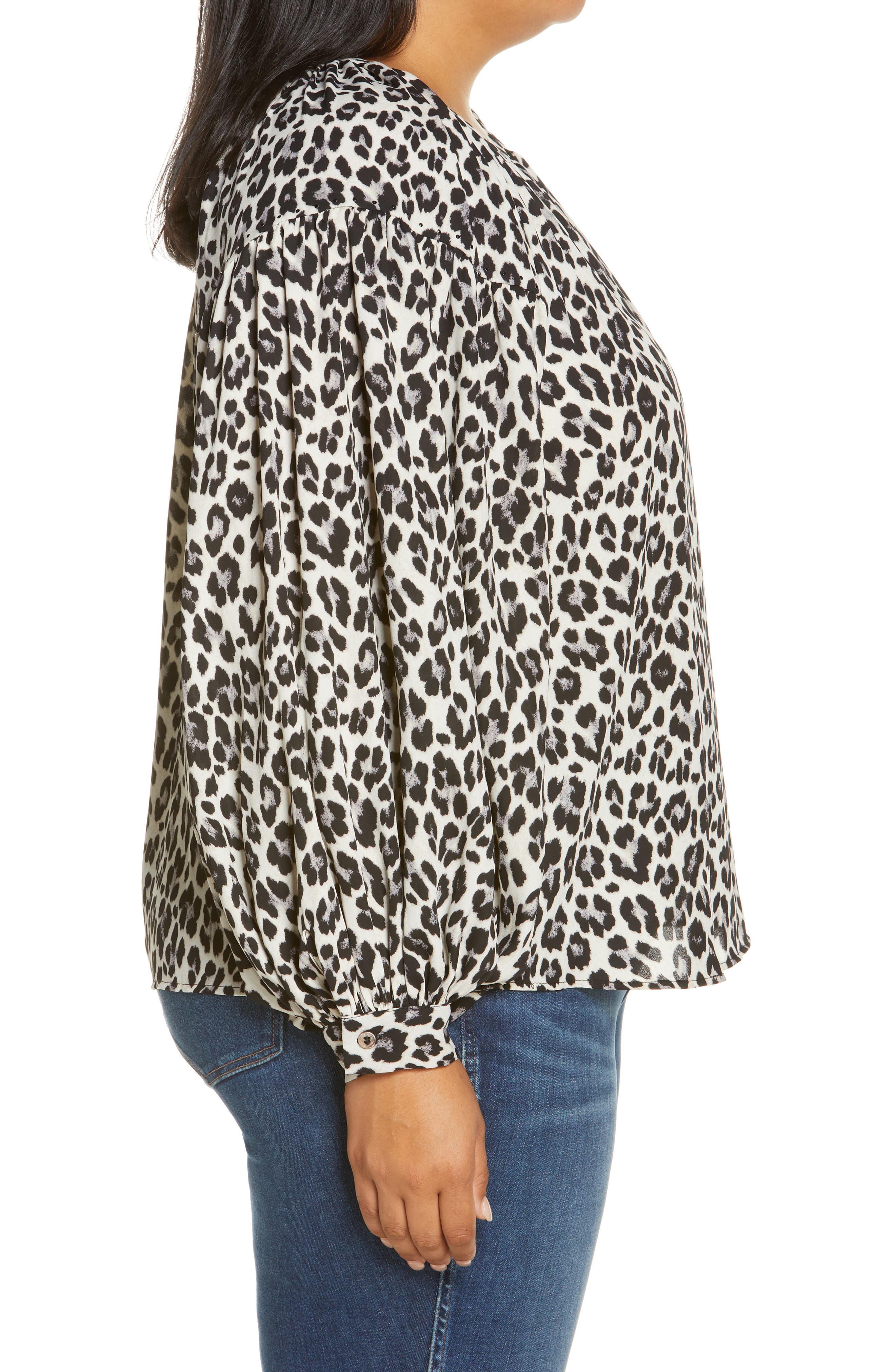Vince Camuto Animal Print Split Neck Blouse (Women) | Nordstromrack