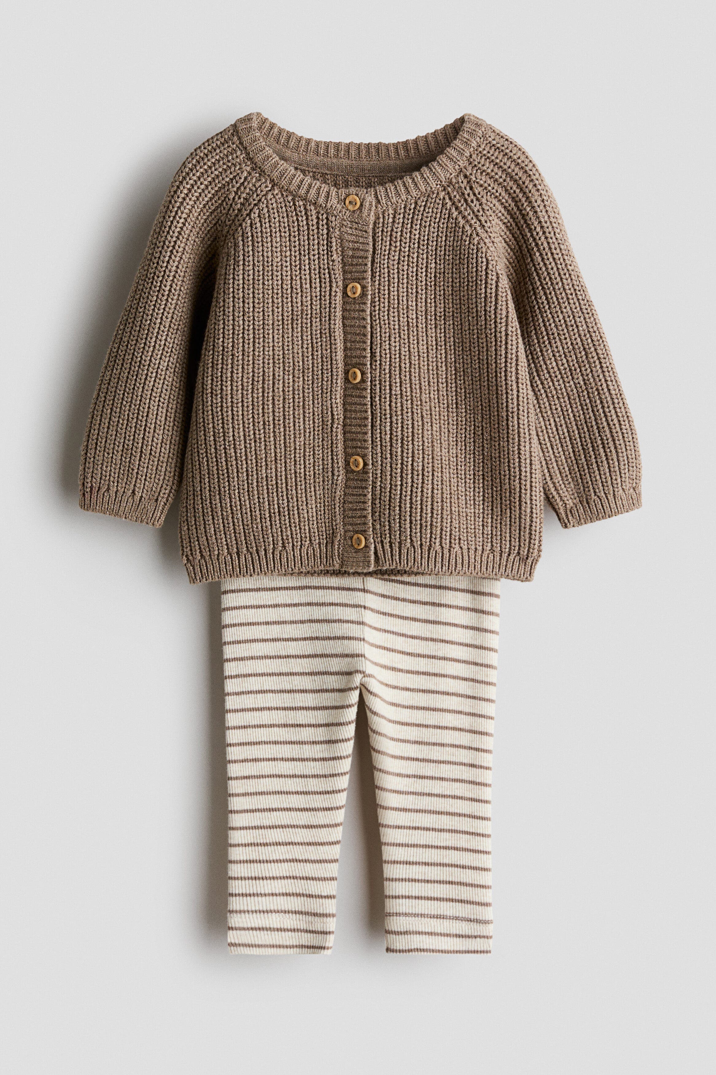 Beige/striped