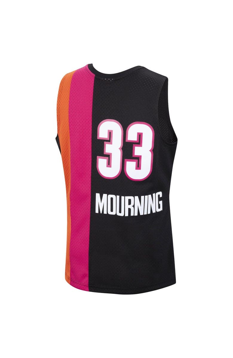 Mitchell & Ness Men's Mitchell & Ness Alonzo Mourning Black Miami Heat 2005/2006 Hardwood Classics Swingman Jersey, Alternate, color,