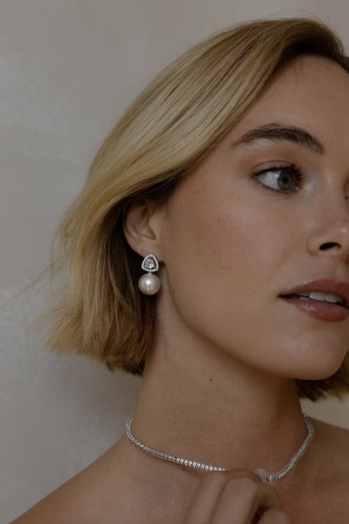 Untamed Petals Legacy Pearl Drop Earrings In Metallic