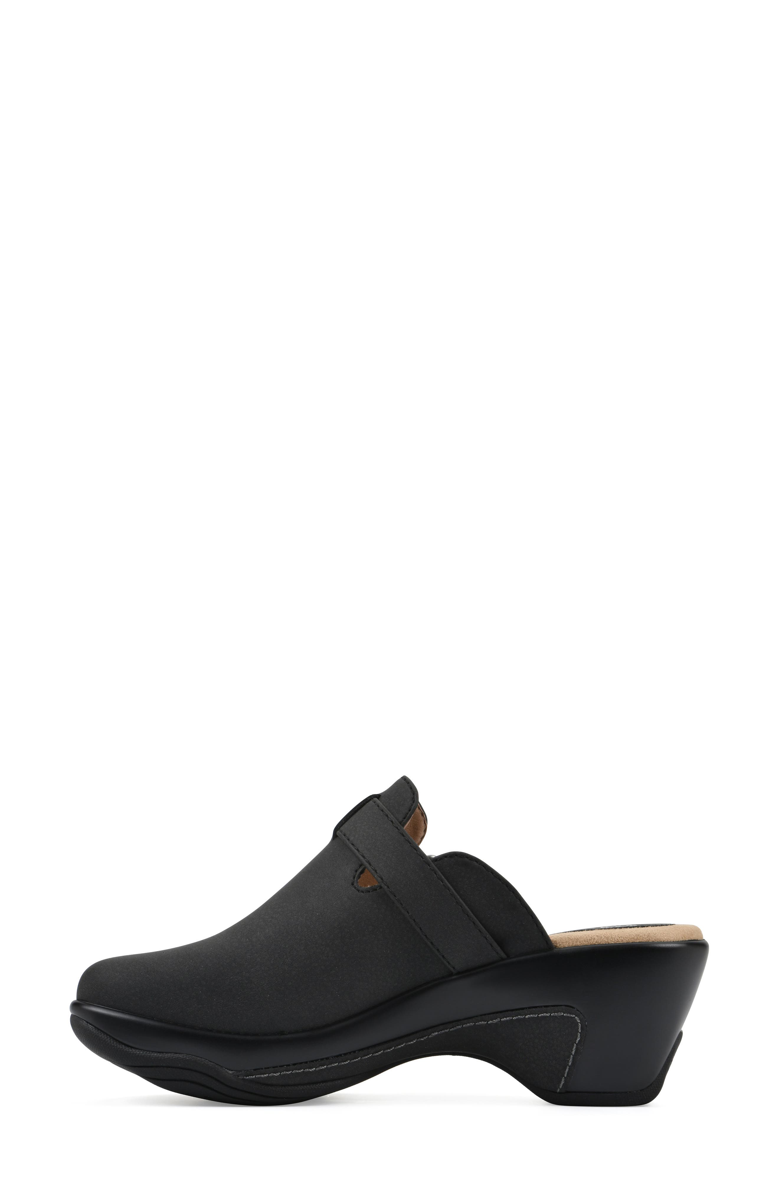 White Mountain Footwear Viewed Mule, Alternate, color, Black