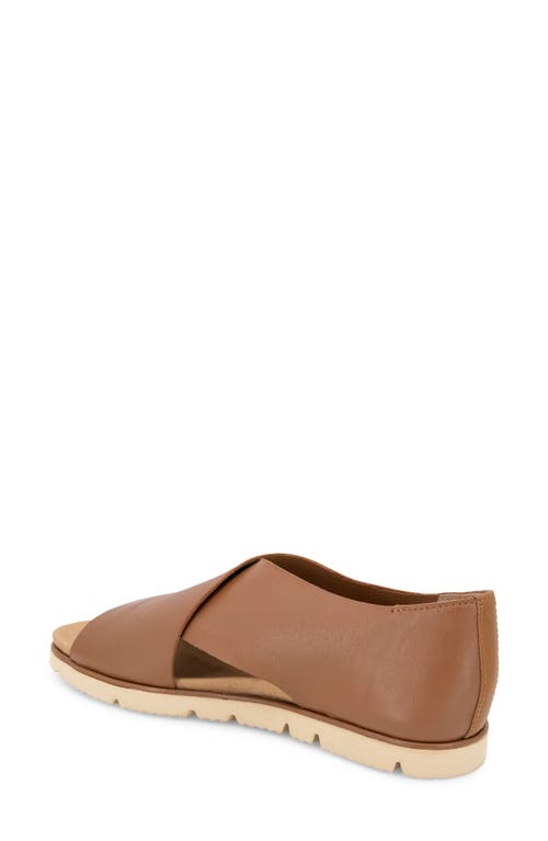 GENTLE SOULS BY KENNETH COLE GENTLE SOULS LESLIE FLAT SANDAL 