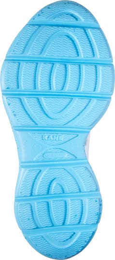 Gender Inclusive Revive Shoe