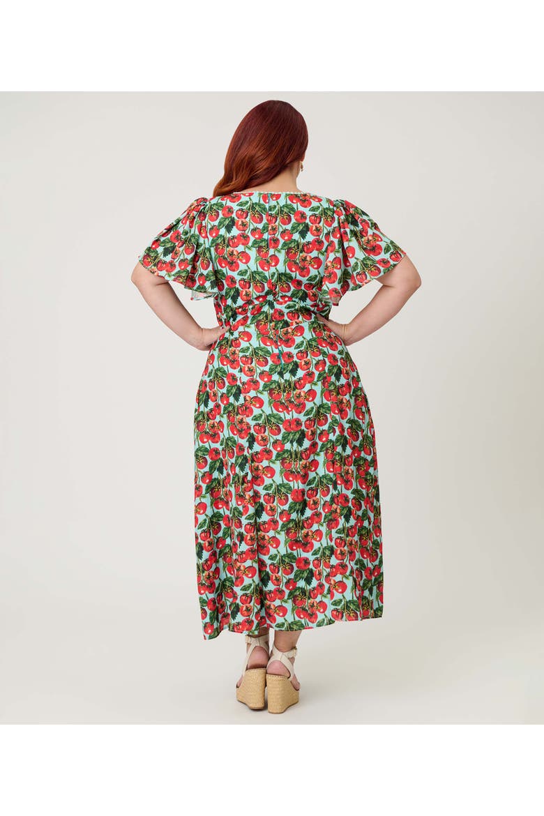 Plus Size Short Puff Sleeve Sweetheart Neck Godet Midi Dress, Alternate, color, Blue W/ Tomato Print
