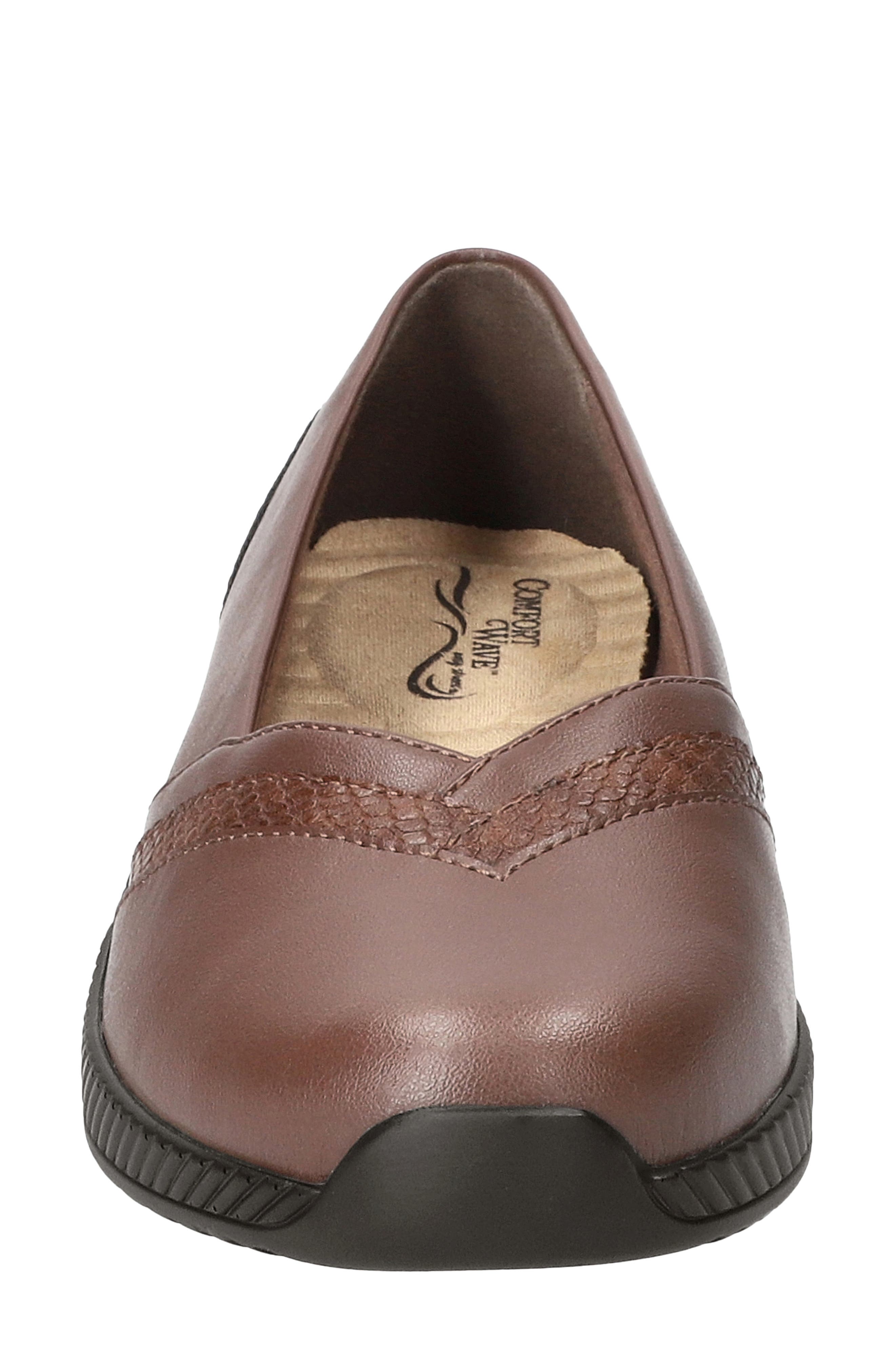 EASY STREET Kiera Flat - Wide Width Available, Alternate, color, 