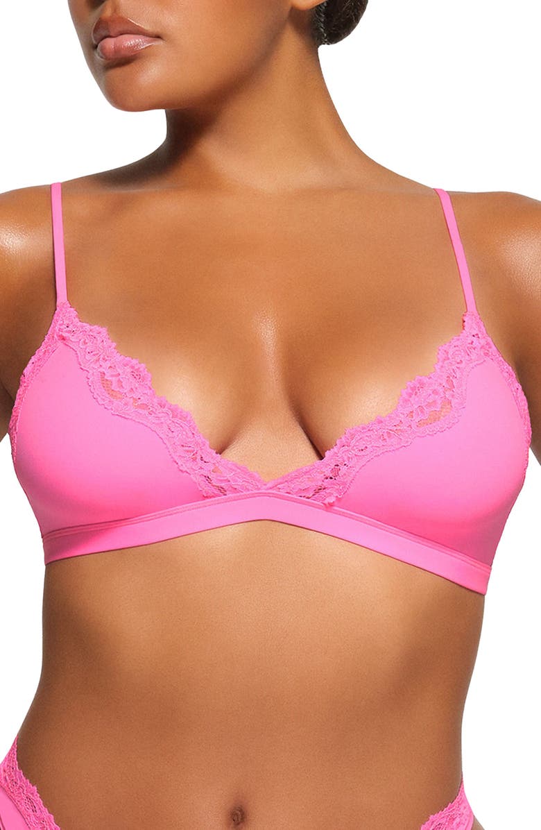 SKIMS Fits Everybody Lace Triangle Bralette, Main, color, Taffy