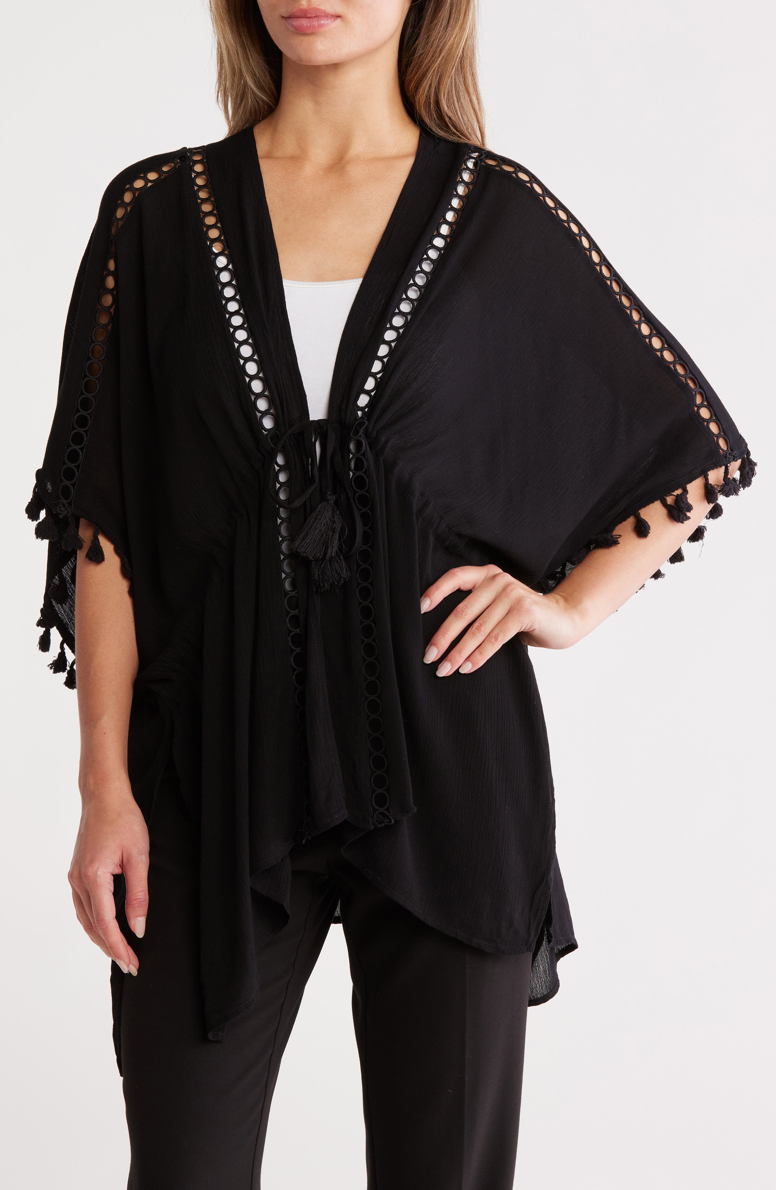 Vince Camuto Circle Lace Inset Topper (Women) | Nordstromrack