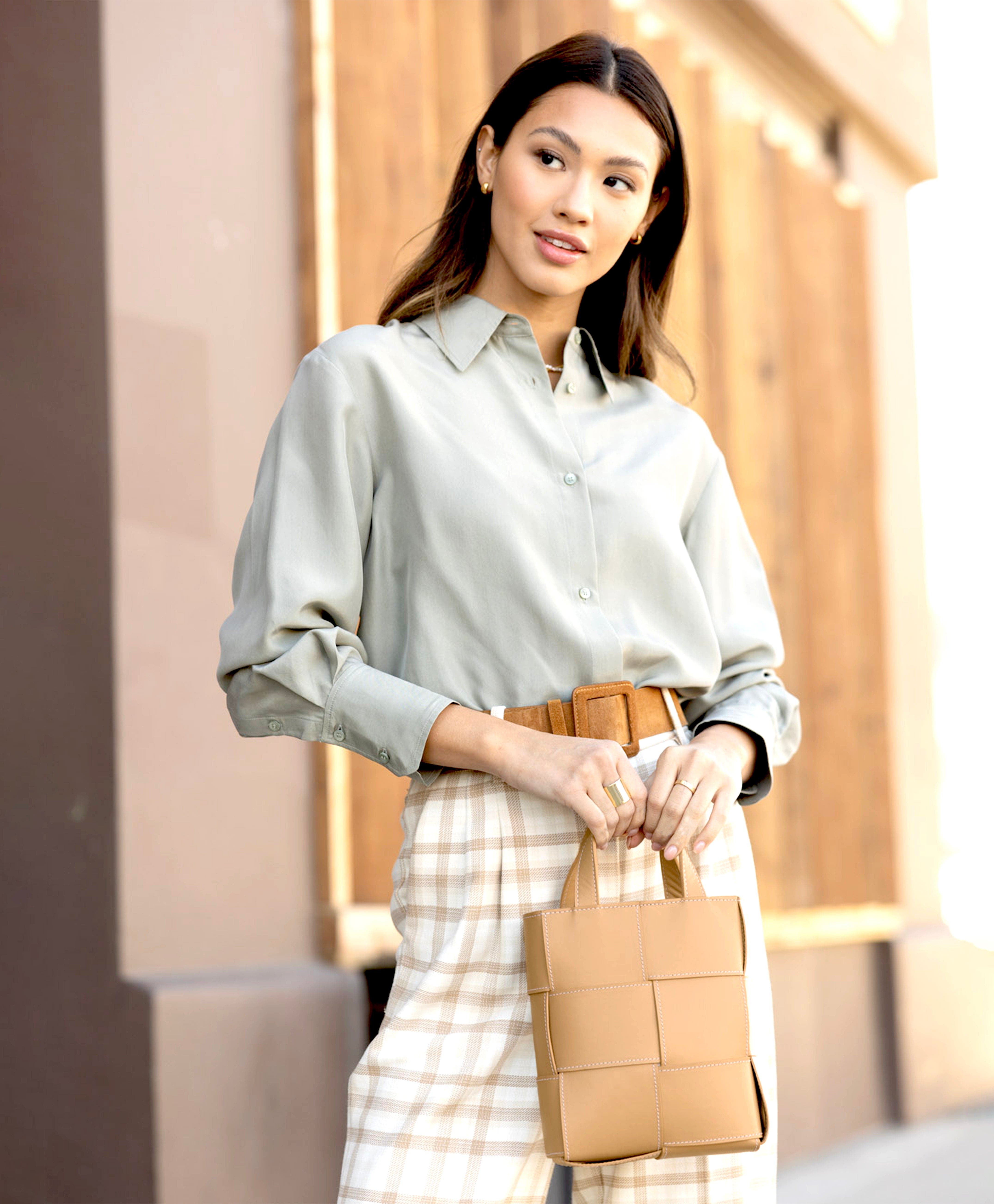 CHLOE MINI SHOPPER, Alternate, color, CAPPUCCINO