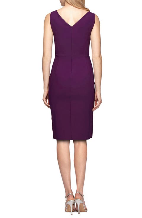 Contour Collection Side Ruched Cocktail Dress