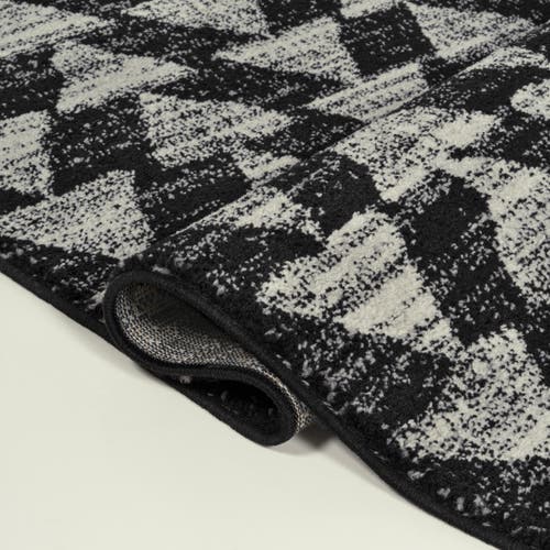 Jonathan Y Aisha Moroccan Triangle Geometric Area Rug In Black/cream
