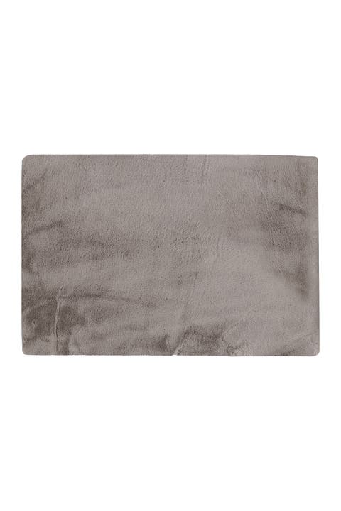 Faux Fur Rectangular Throw 5' X 8' - Grey