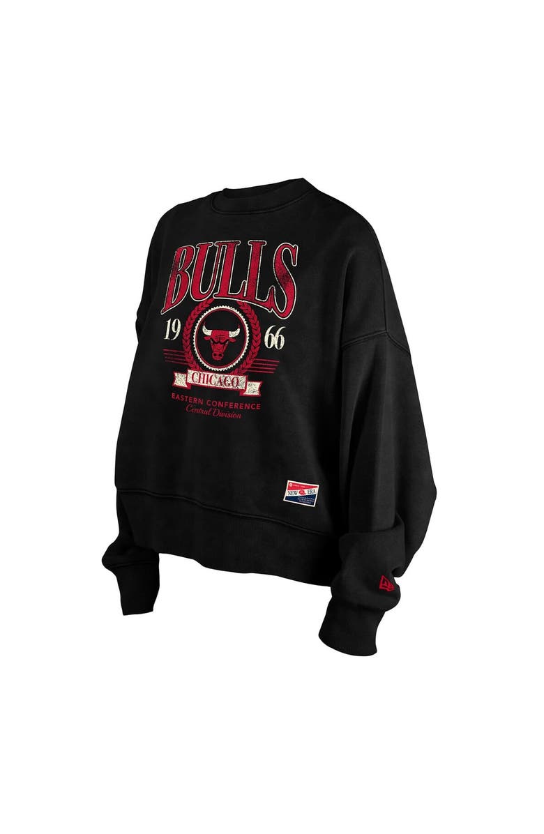 New Era Women's New Era  Black Chicago Bulls Throwback Vintage Enzyme Wash Oversized Boxy Pullover Sweatshirt, Alternate, color, Black