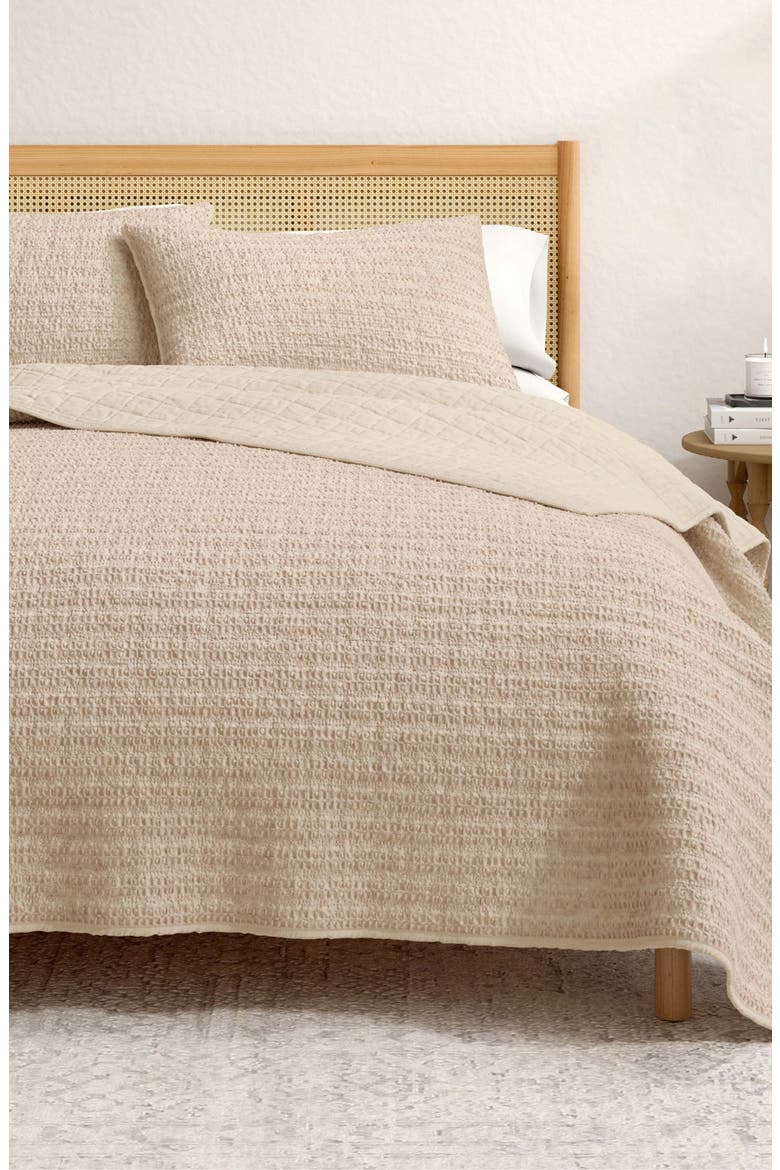 Reversible Honeycomb Waffle Cotton Quilt & Sham Set, Alternate, color, CAPPUCCINO