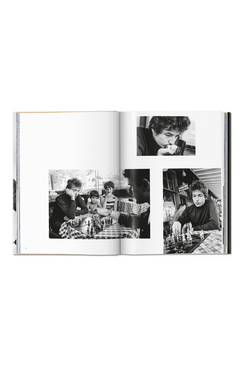 Daniel Kramer Bob Dylan A Year and a Day English French German Book, Alternate, color, Black