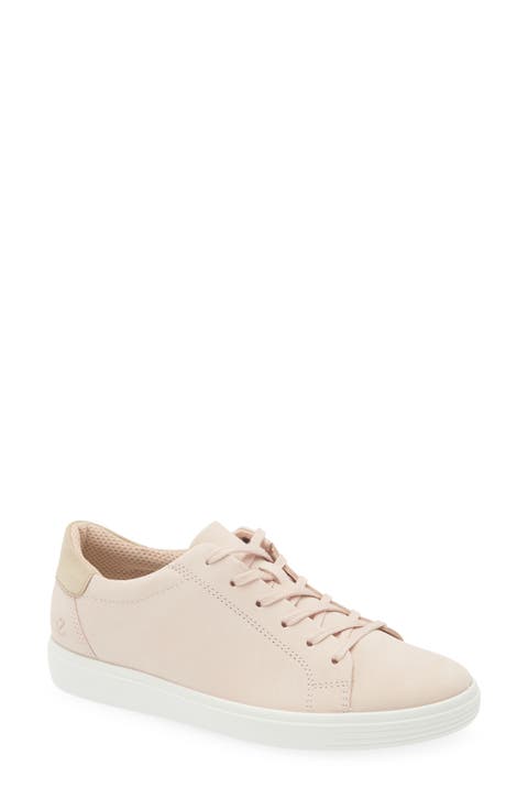 Classic Low Top Sneaker (Women)