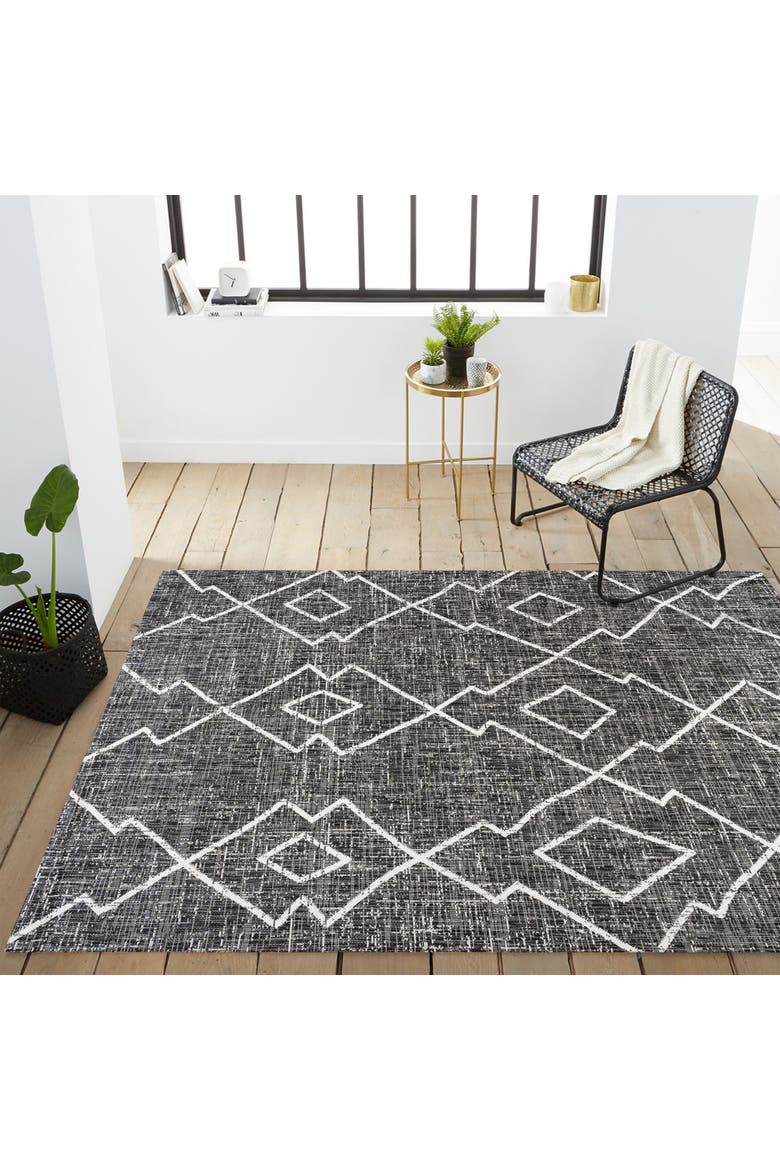 Carwa  Diamond Trellis Indoor/Outdoor Area Rug, Alternate, color, Black/Ivory