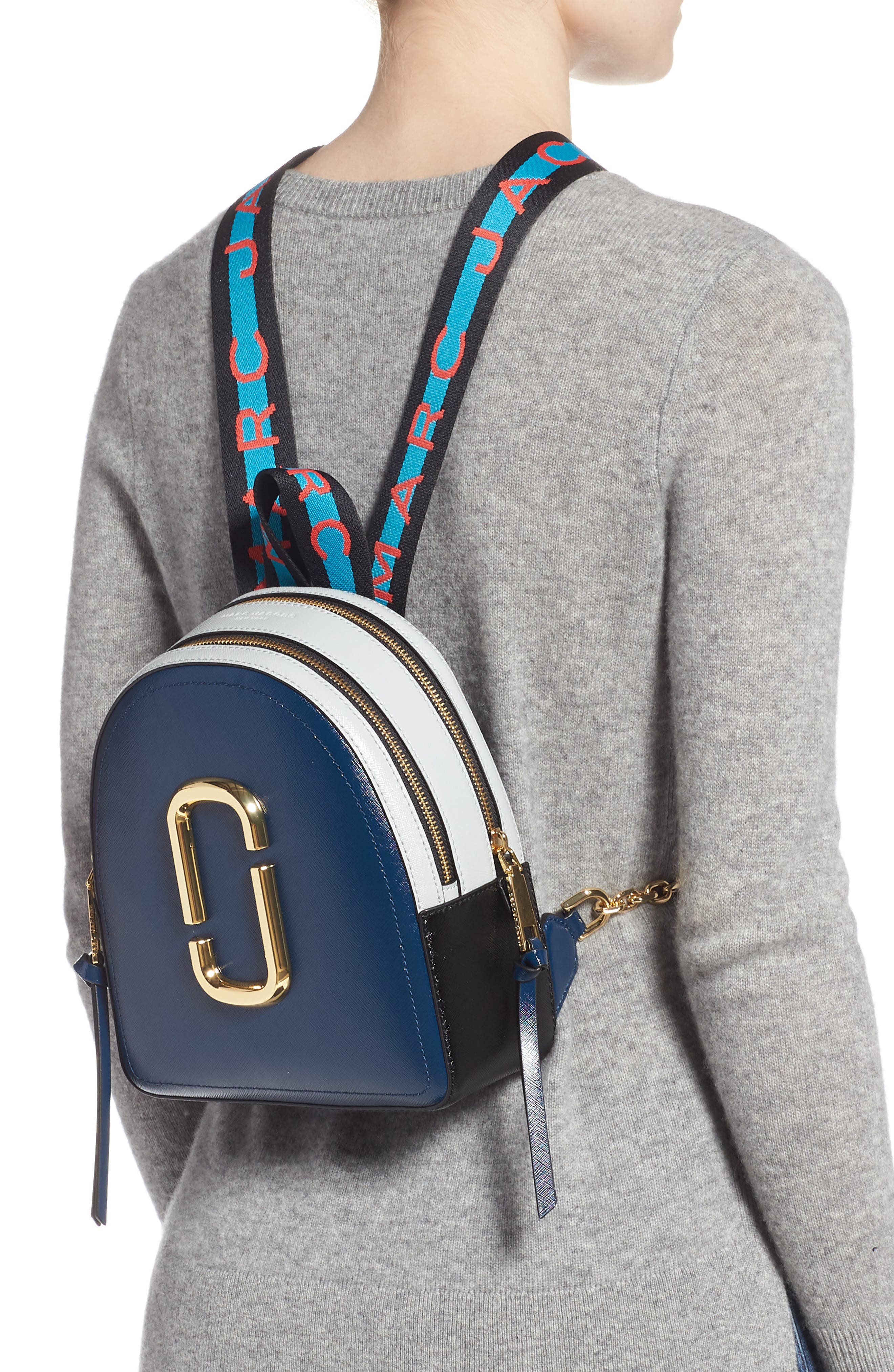 The Marc Jacobs MARC JACOBS Pack Shot Leather Backpack, Alternate, color, 