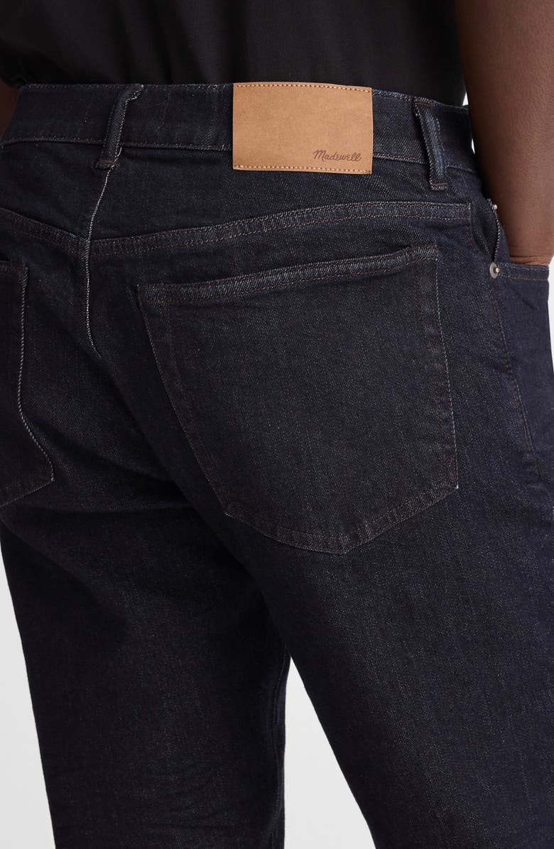 Madewell Athletic Slim Jeans, Alternate, color, Rinse