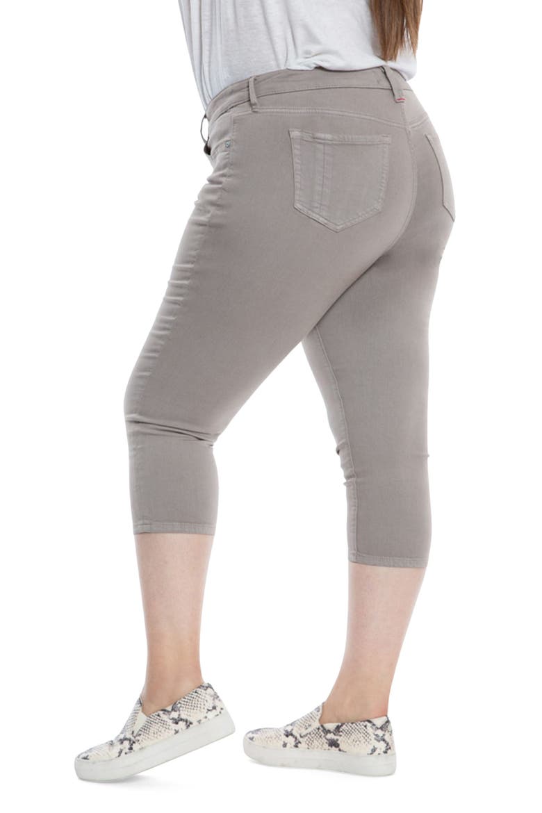 High Waist Capri Jeans, Alternate, color, ULTIMATE GREY