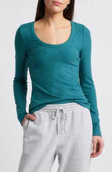 TravisMathew Cloud Retreat Rib Long Sleeve Top