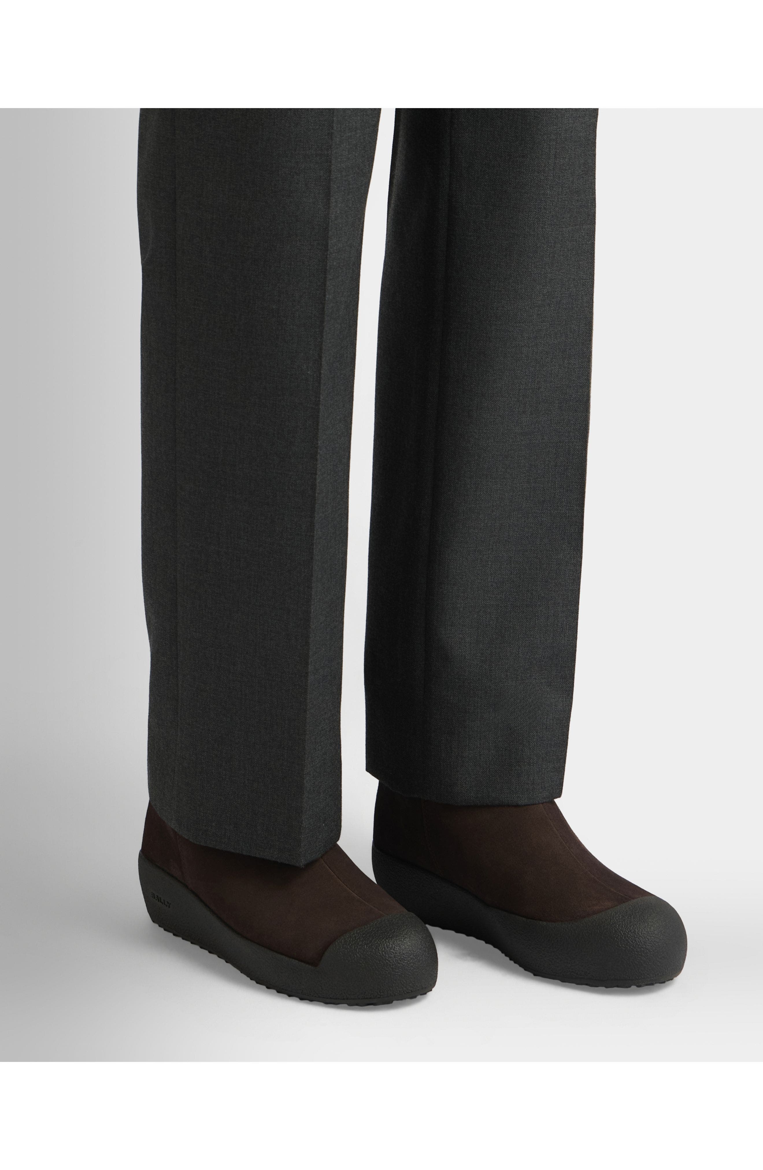 Curling Bootie in Suede with Lamb Fur Lining - image 4