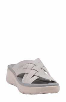 GOOD CHOICE NEW YORK Sellena Slide Sandal