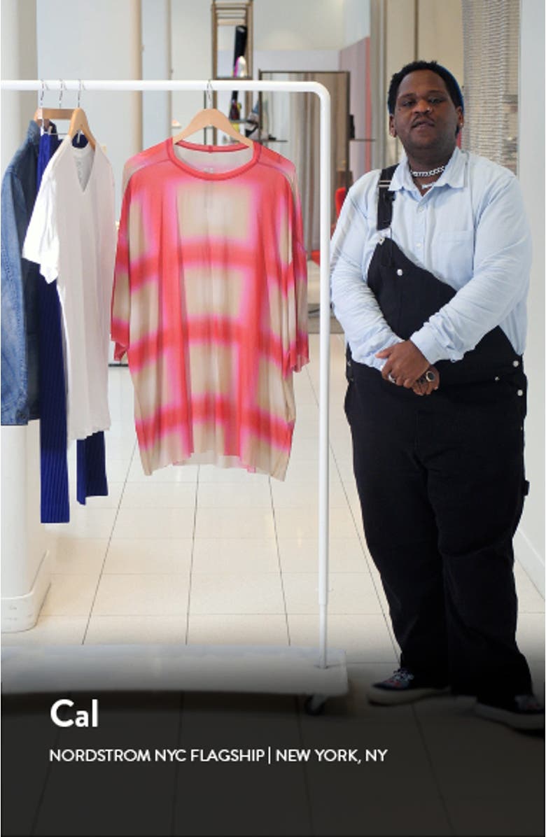 Tommy Degradé Plaid Oversize T-Shirt, sales video thumbnail