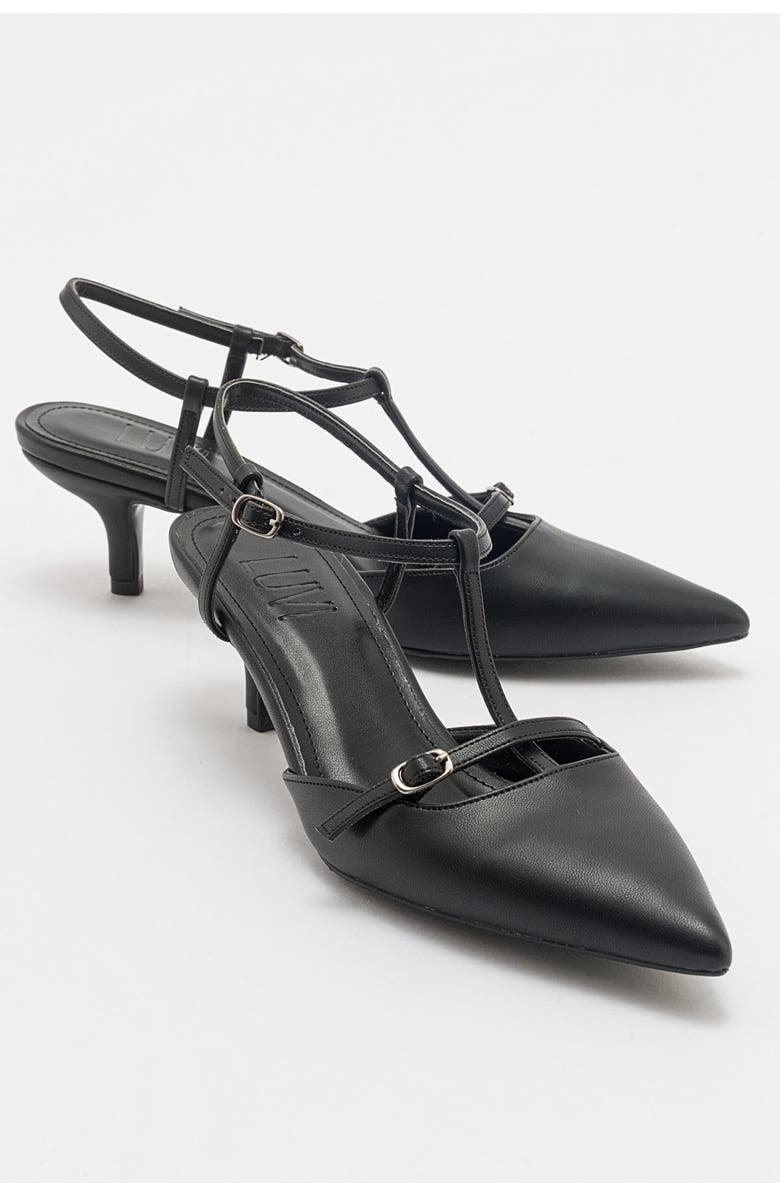 Prologue Shoes Frans Pointed Toe Pump, Main, color, Black