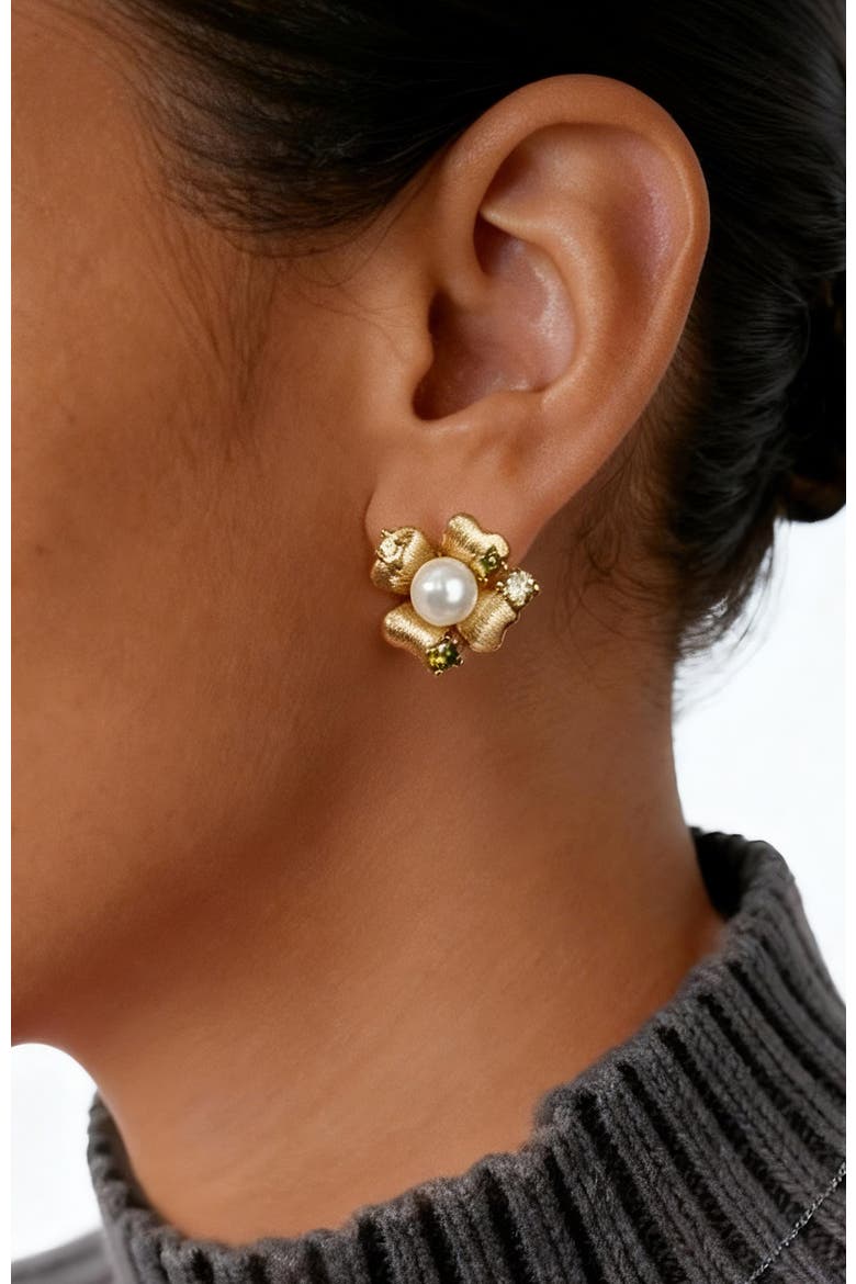 Garden Blossom Stud Earrings, Alternate, color, Gold
