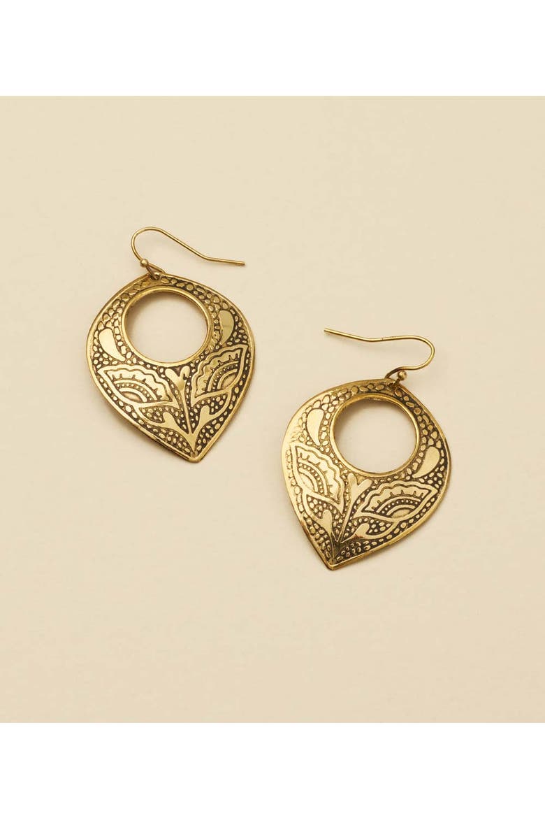 Yashi Embossed Statement Earring, Alternate, color, Gold