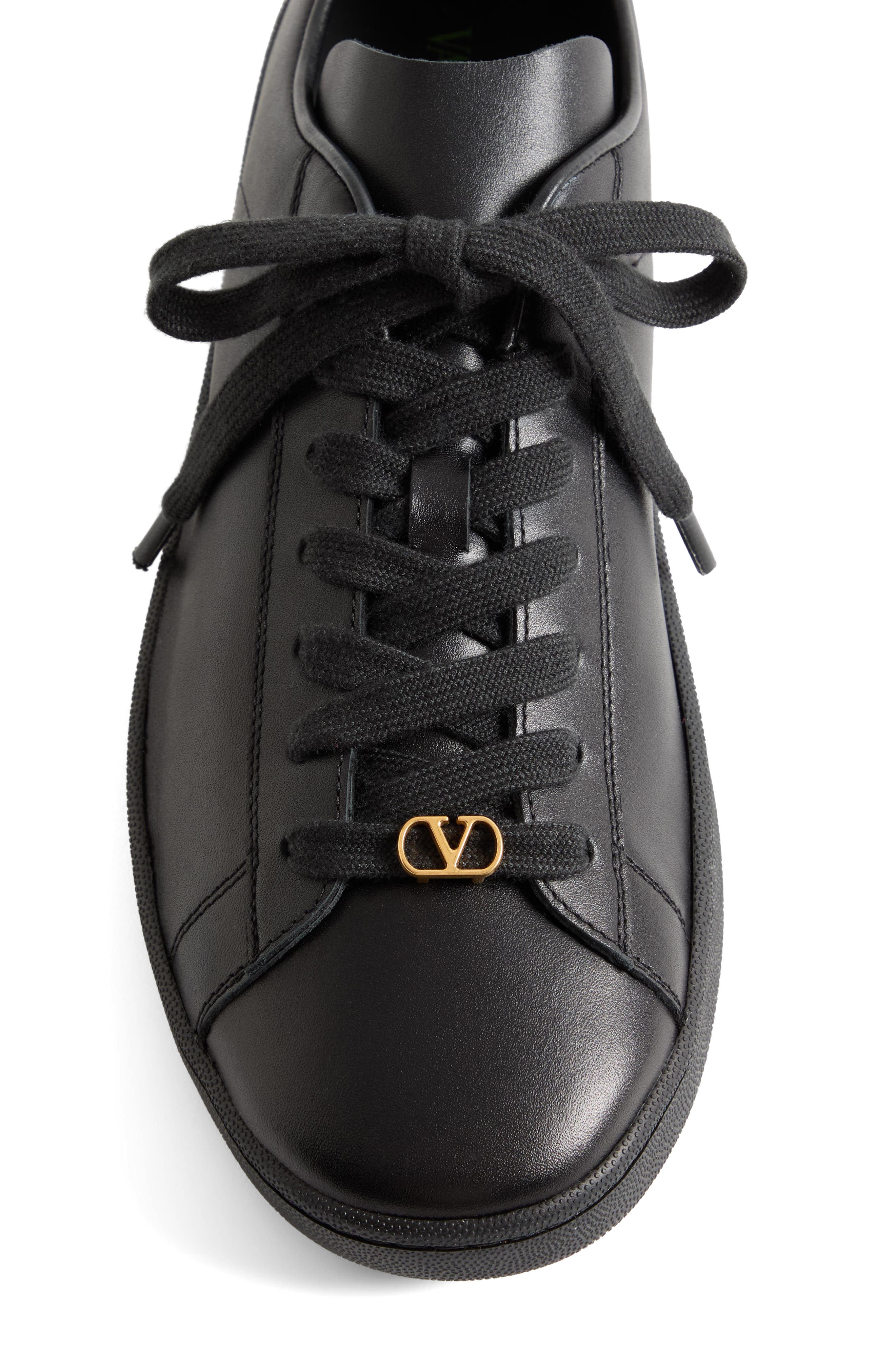 Valentino Garavani Calfskin Leather Sneaker, Alternate, color, Nero/ Green/ Nero