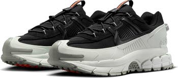 新品 NIKE ZOOM VOMERO ROAM 28cm Nike Zoom Vomero Roam Men's Winterized Shoes. Nike.com