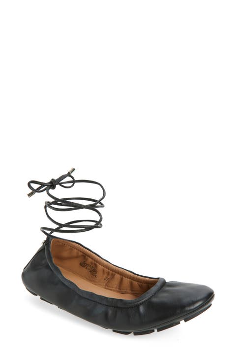 Roxanne Ballerina Flat (Women)