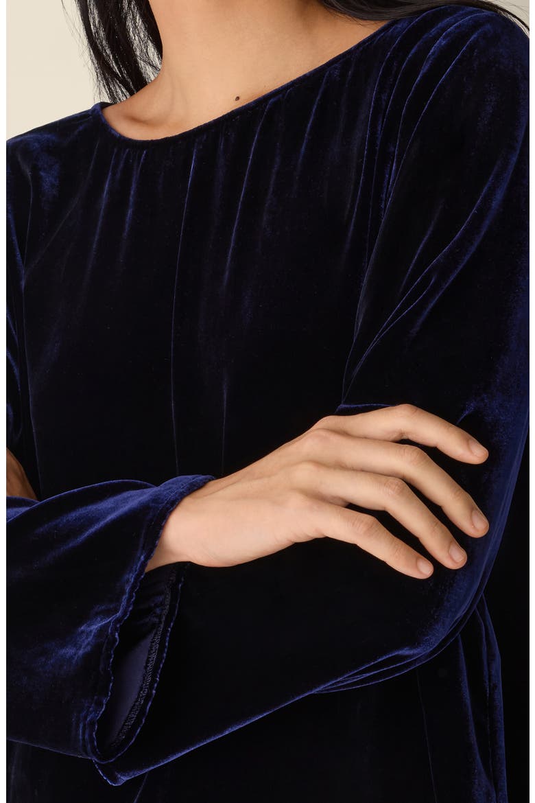 Ballet Neck Flare Sleeve Velvet Top, Alternate, color, INK
