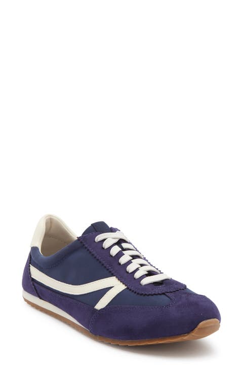 Estelle Sneaker (Women)