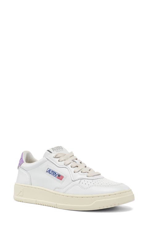 Medalist Low Sneaker