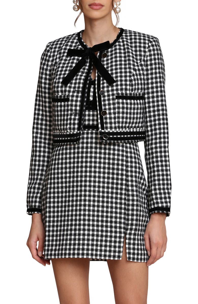 Avec Les Filles Tweed Bow Crop Jacket, Alternate, color, White-Black