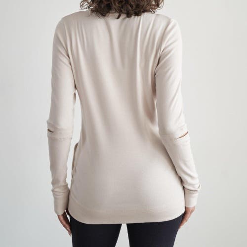 Eavolu Acadia Split-sleeve Long-sleeve Top In Bone
