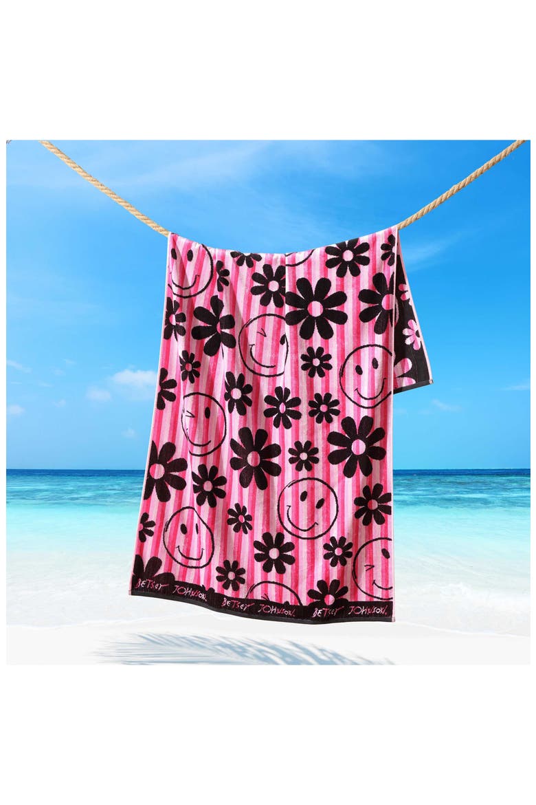 Smiley Daisy Beach Towel, Alternate, color, MEDIUM / DARK PINK