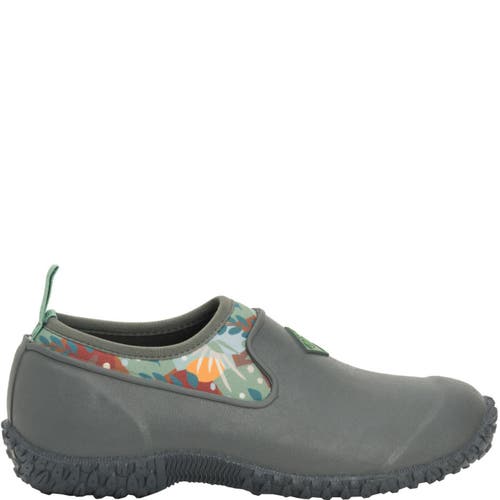 Muck Ster Low Slip On In Gray