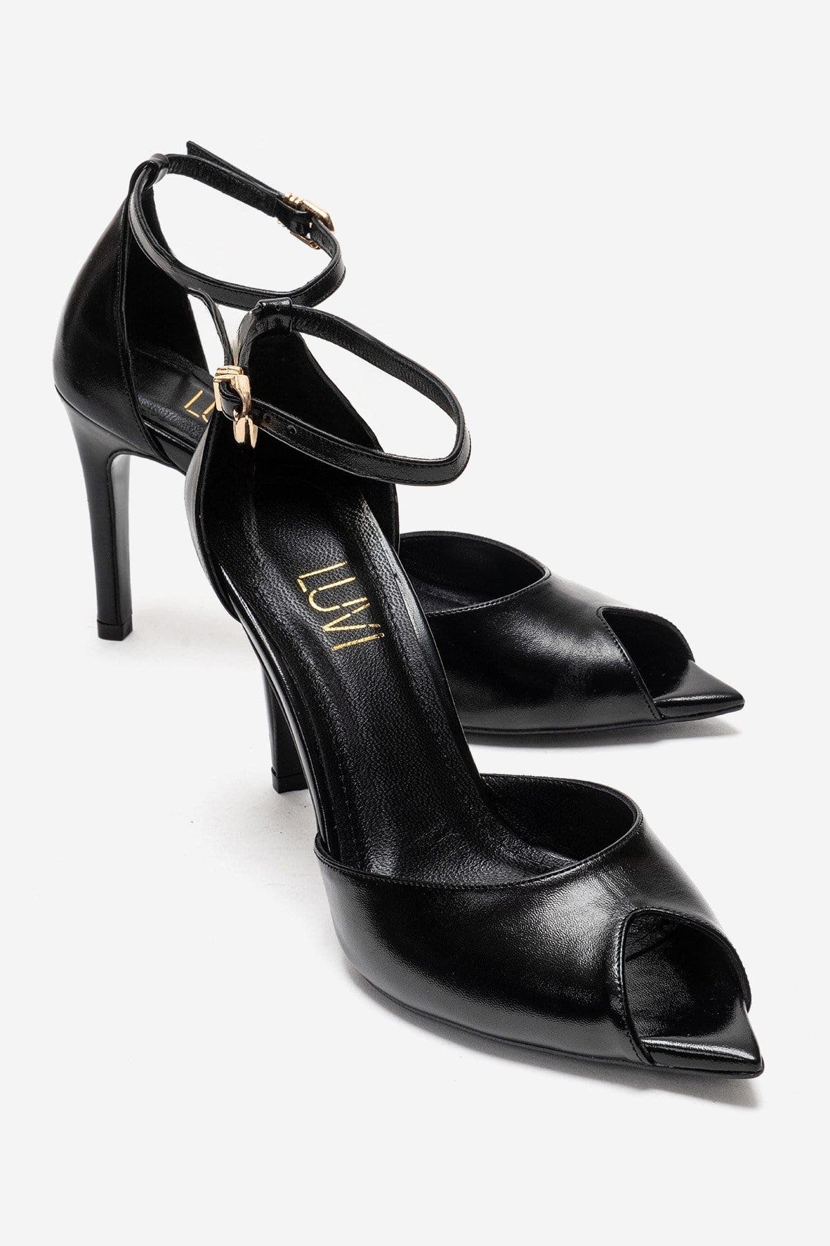 Prologue Shoes Dona Stiletto Pump, Main, color, Black