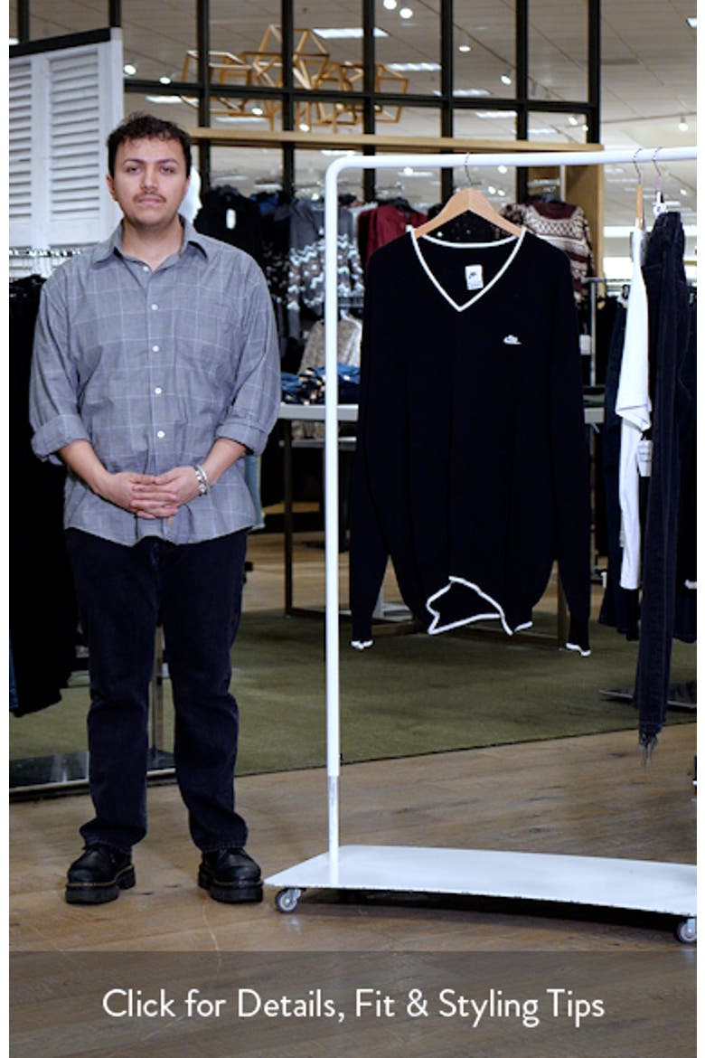 Club Oversize Cotton V-Neck Sweater video