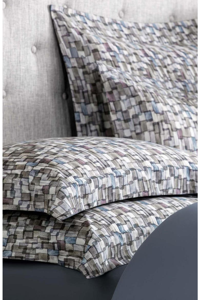 Gilbert Pillowcase, Alternate, color, Grey